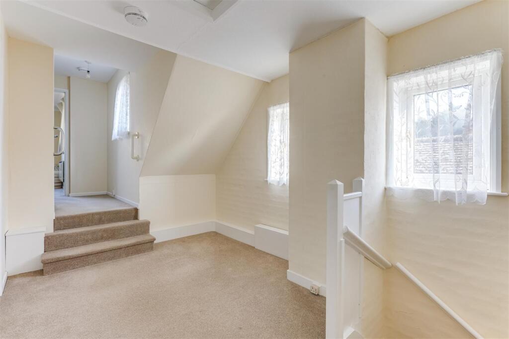1 Parsonage Cottges-1.jpg