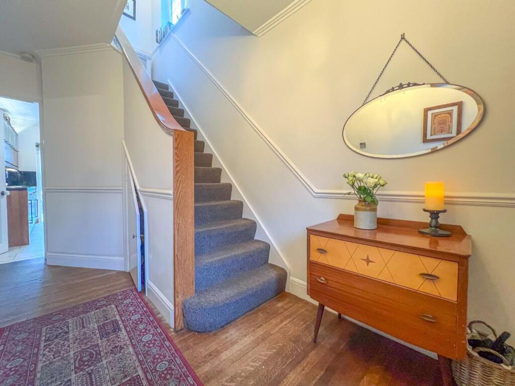 Briars Close - Image-18.jpg