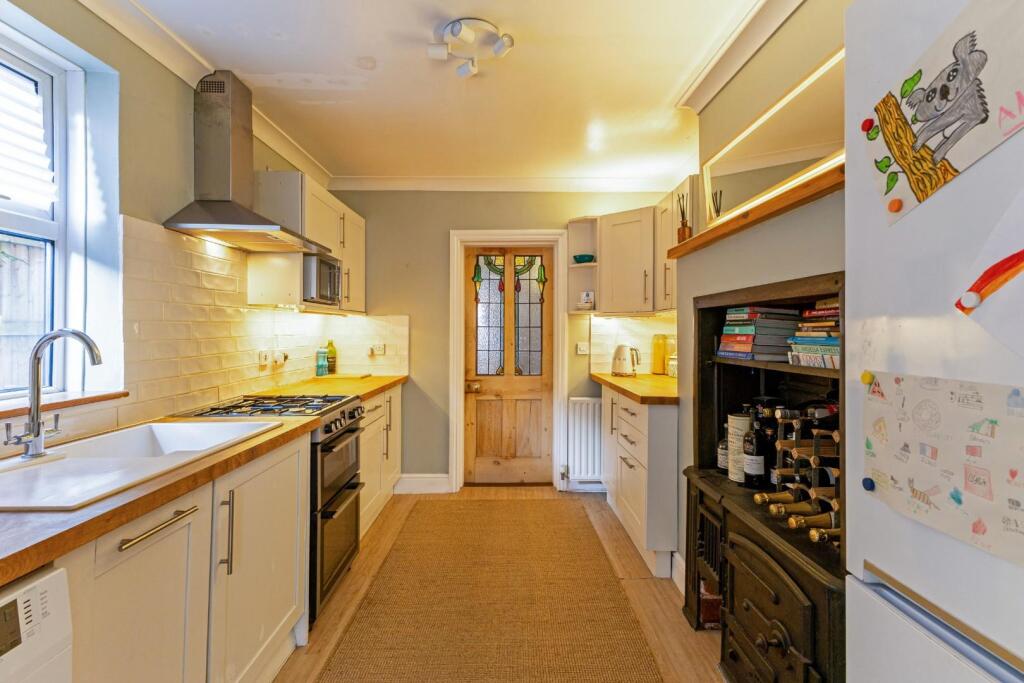 5 Harnham Road Kitchen