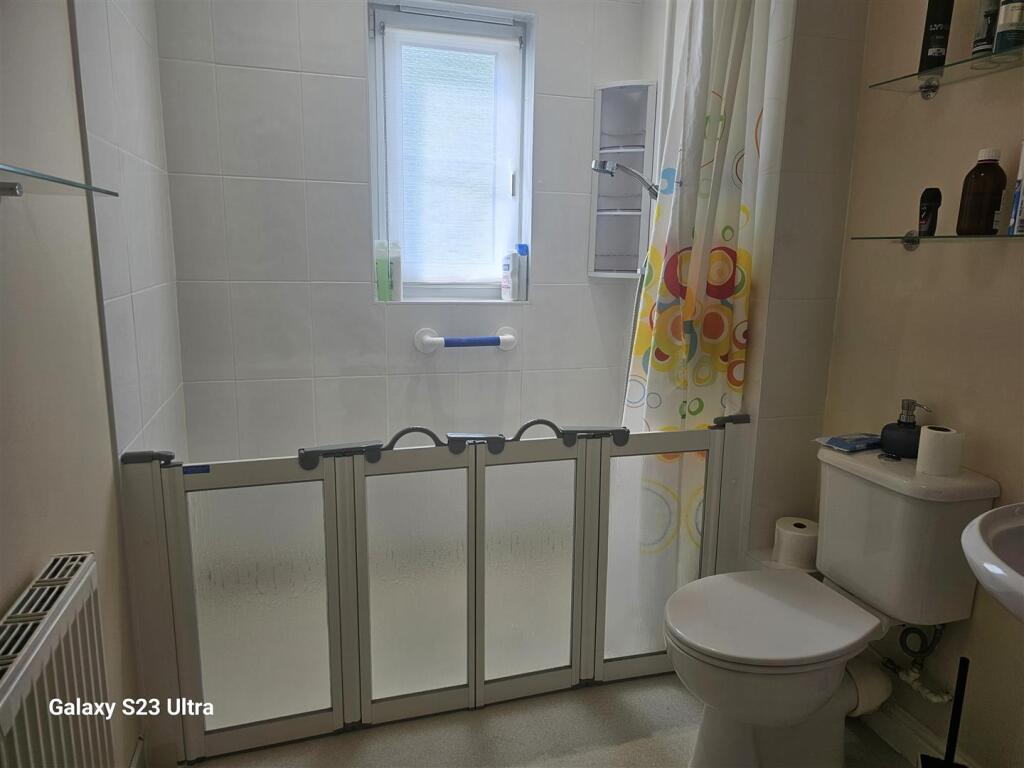 WET ROOM
