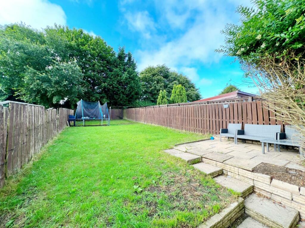 Garden pic 1.jpg