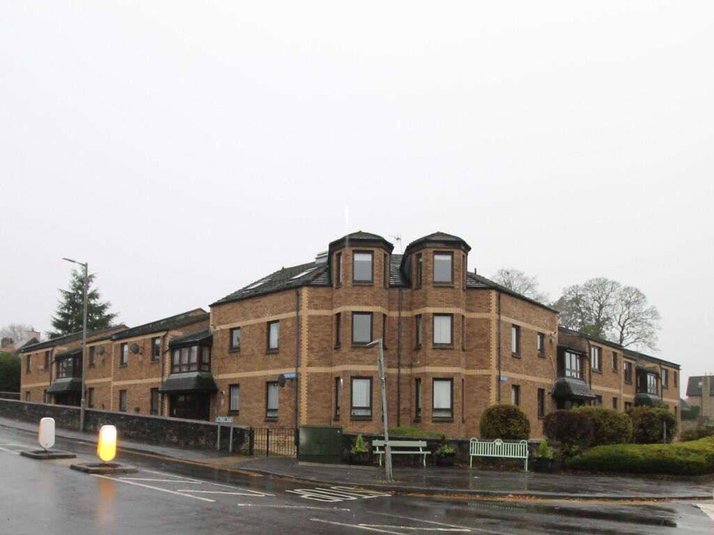 Flat 10, Main Street, Brightons