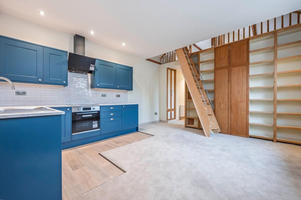 Kitchen &amp; Living Space