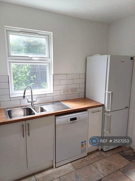 Kitchen - Sink Side