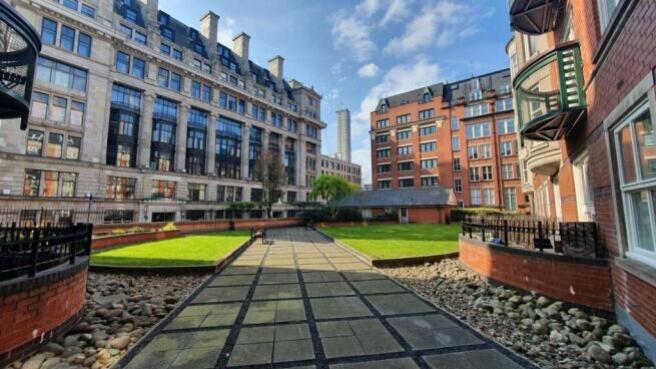 71141_33967032_IMG_26_0000_max_656x437