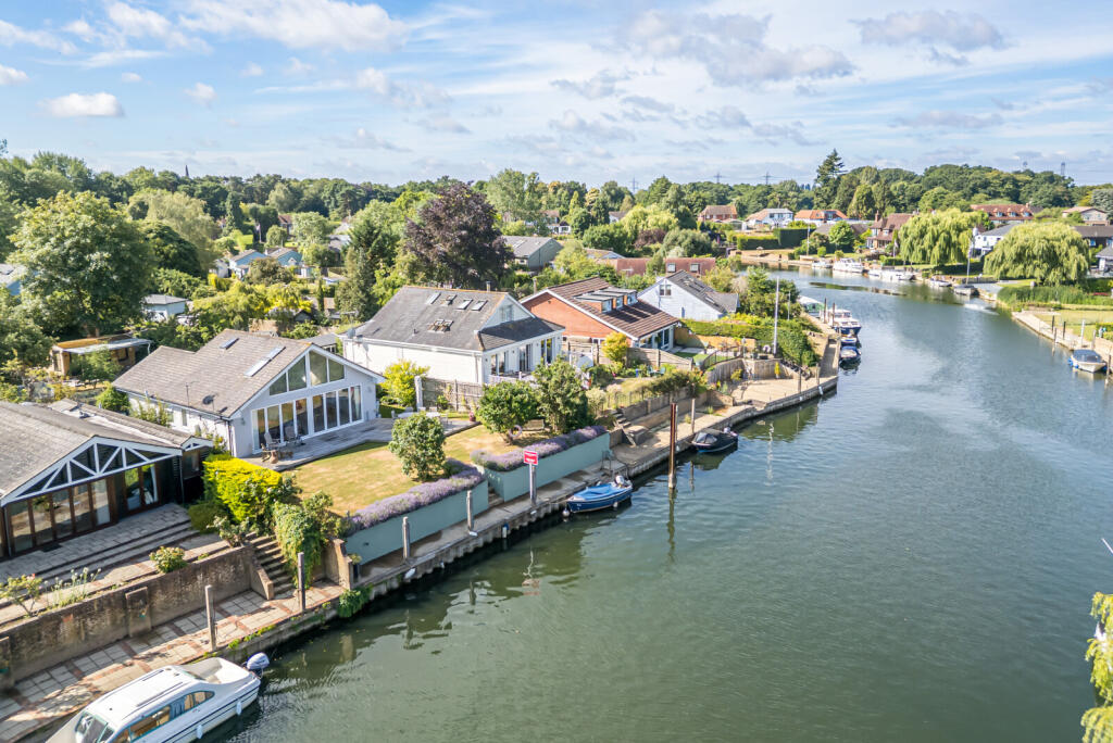 1316563-6-685e5a4...