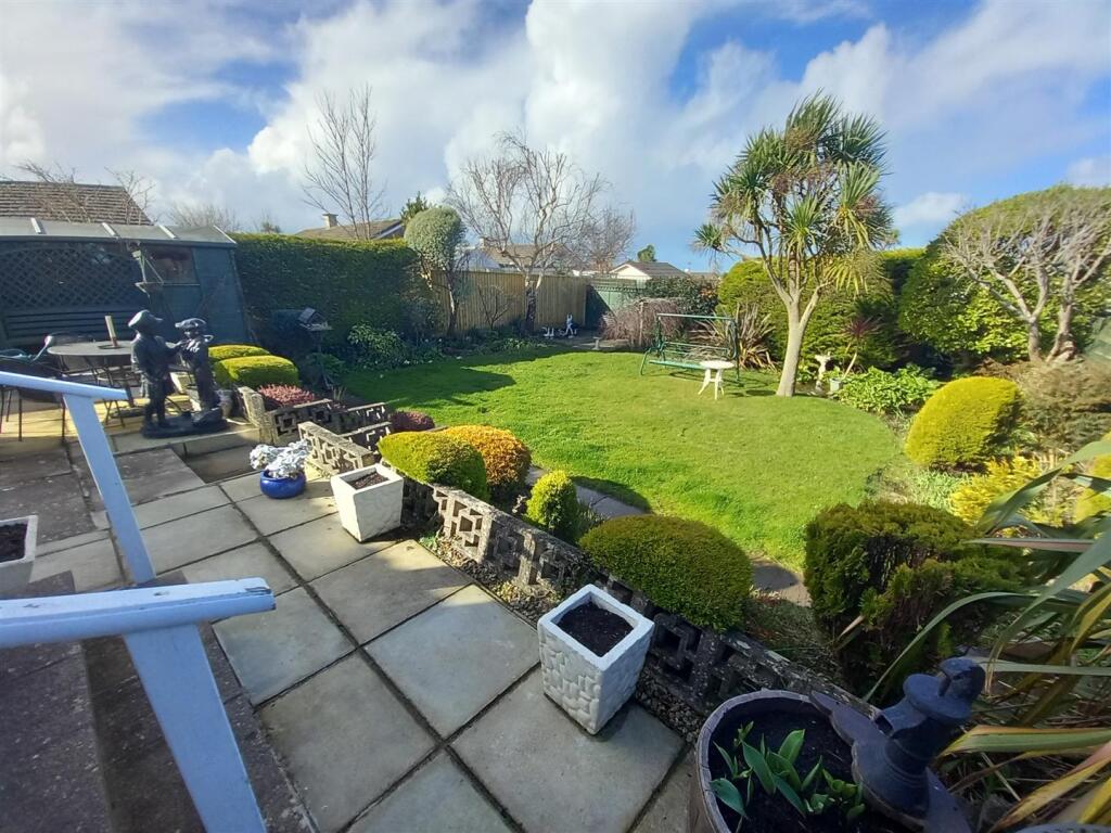 12 Richmond Garden.jpg