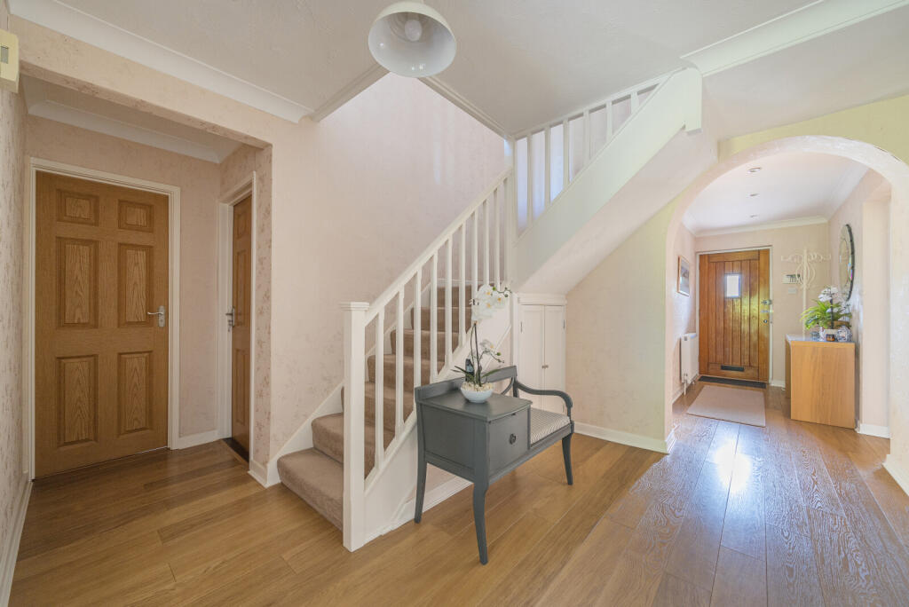 1314921-18-685ac5...