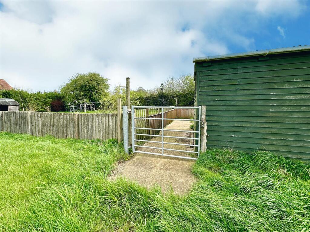 gated stable area.jpg