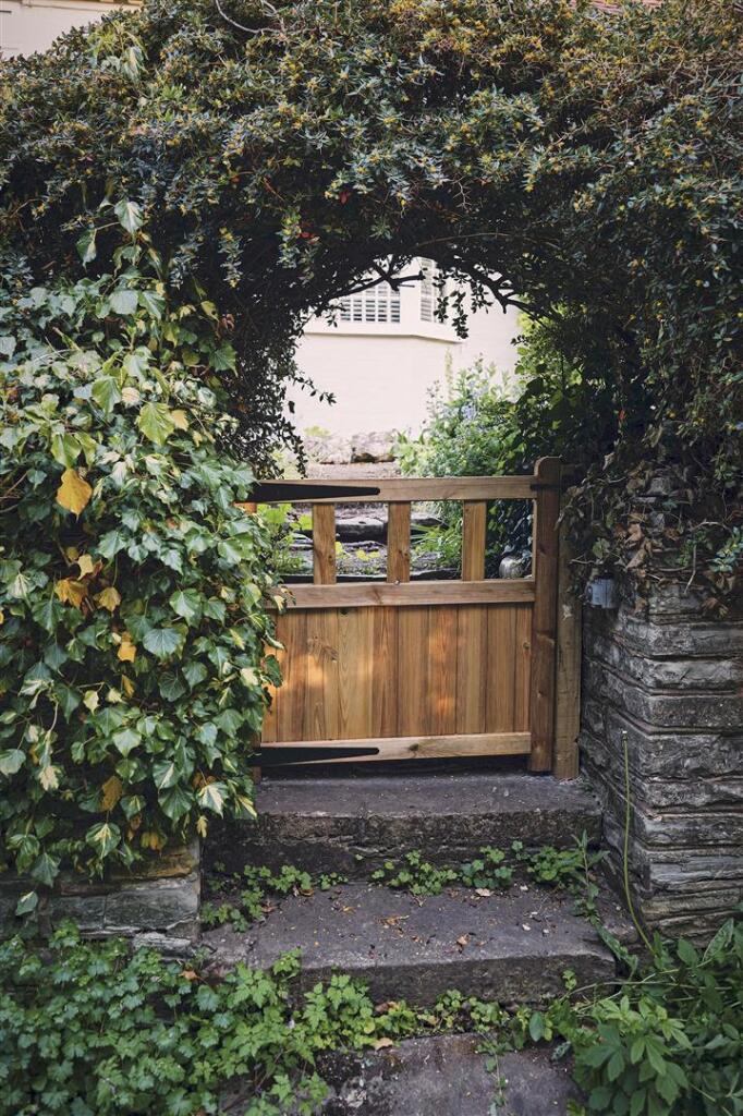 Callow Hill Cottage 3.jpg
