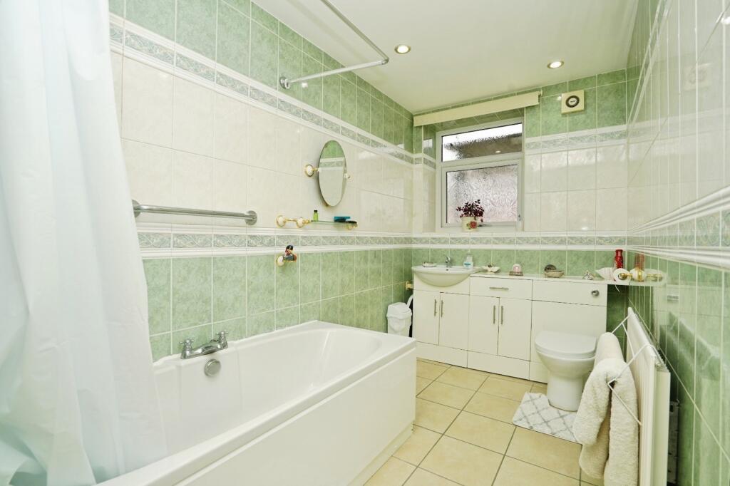 Bathroom/W.C.