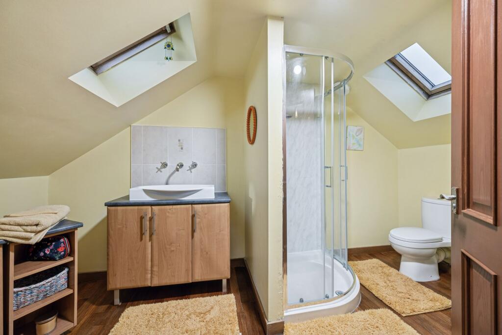 Bedroom One En Suite