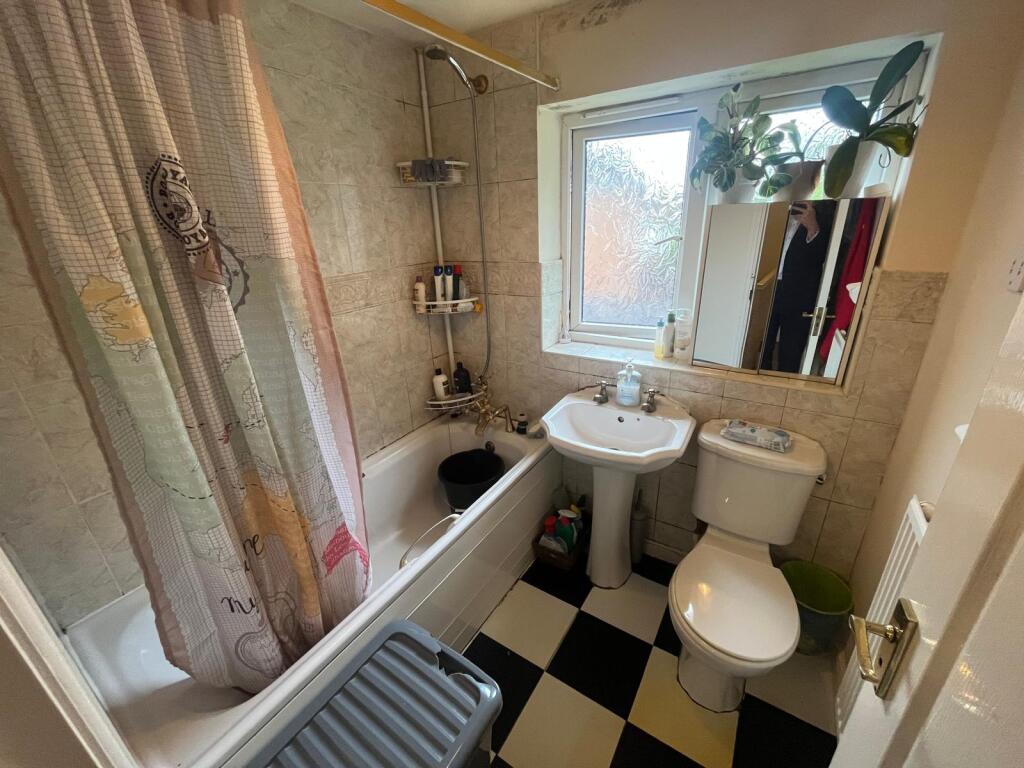 WhatsApp Image 2025-07-29 at 14.53.01_450a535c.jpg