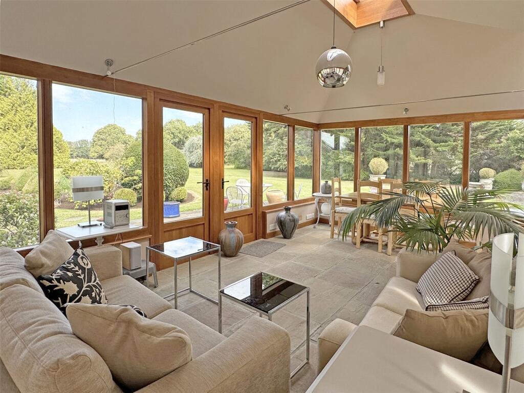 Garden room