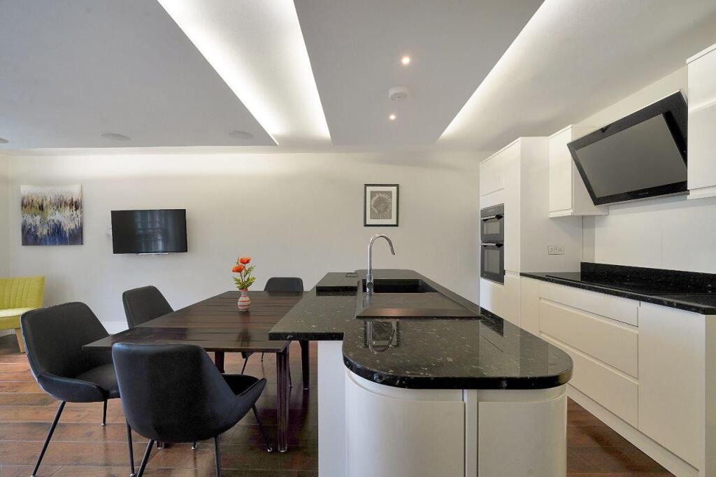 Eden Harper Upper Tulse Hill