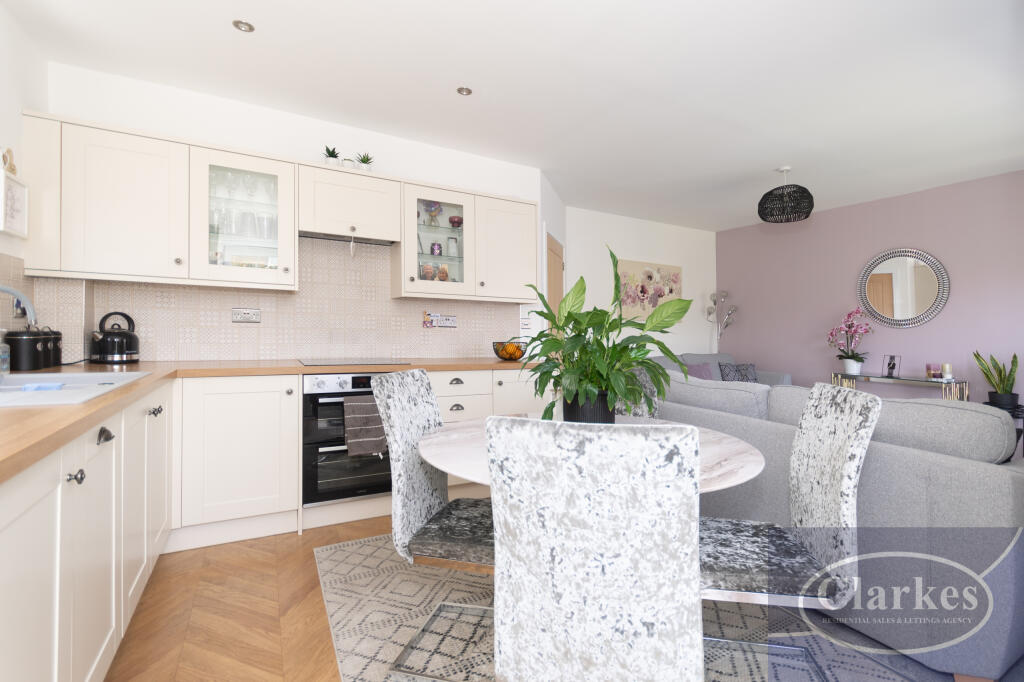 FC_047 5 HENRY JOY CLS_018