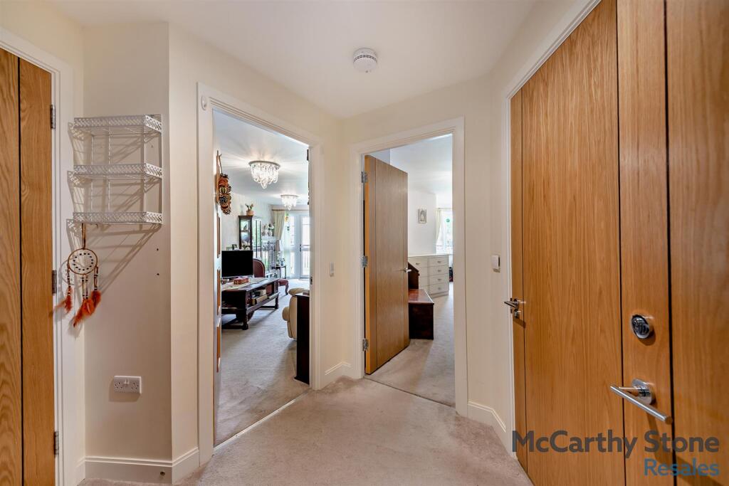 8653237-interior14-800.jpg