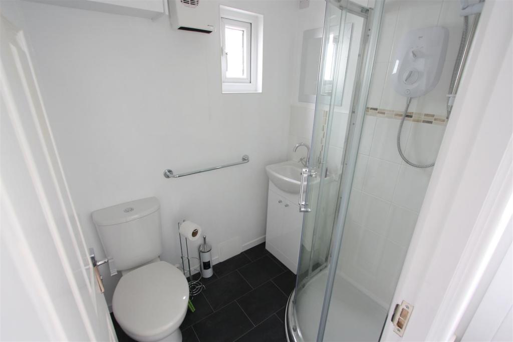 The Annexe - 1 Stafford Close Shower Room