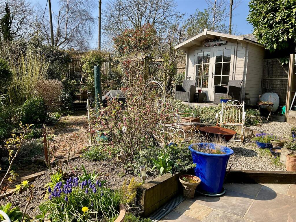 Garden pic1.jpg