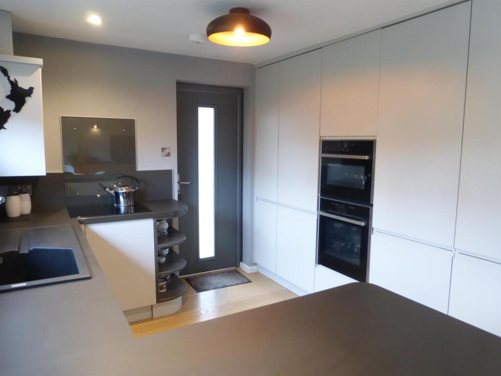 Kitchen - 2