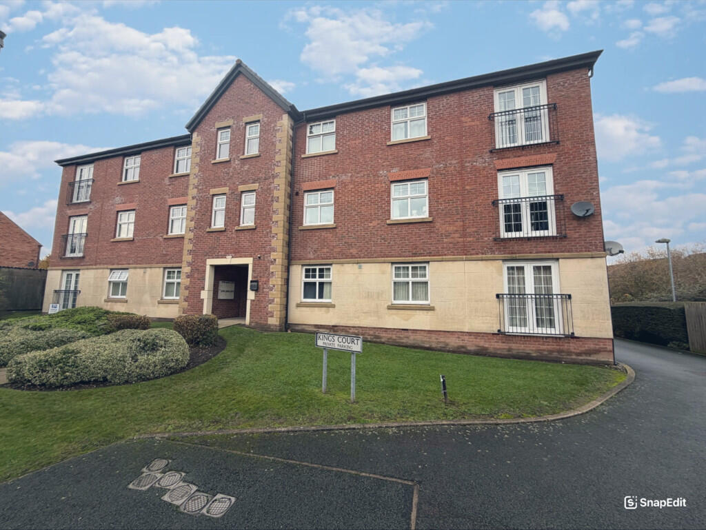 Regency Walk, Middlewich