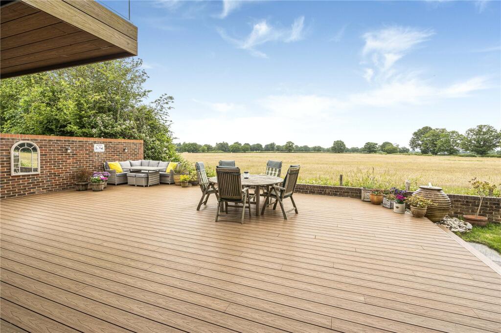 Garden Terrace