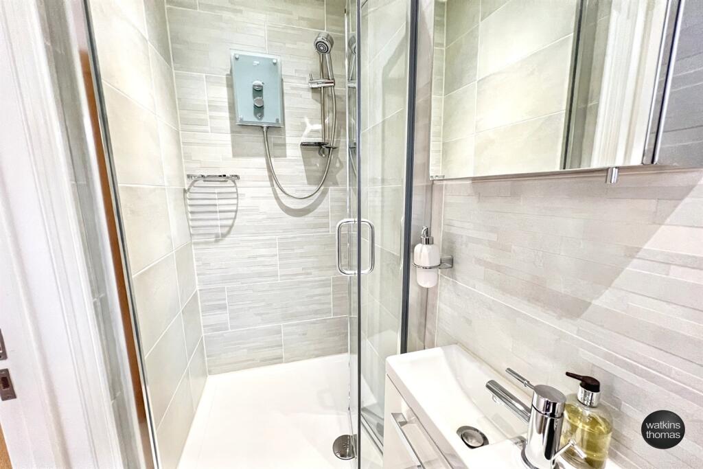 Ensuite