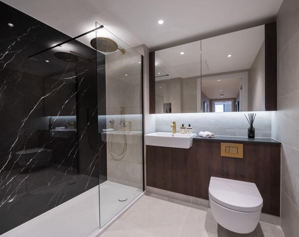 Show Home ¿ 65.10_008 - LOW.jpg