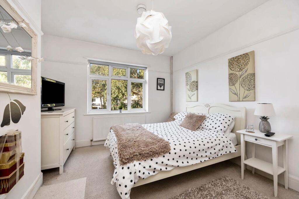 NEW BEDROOM SPOTS.jpeg