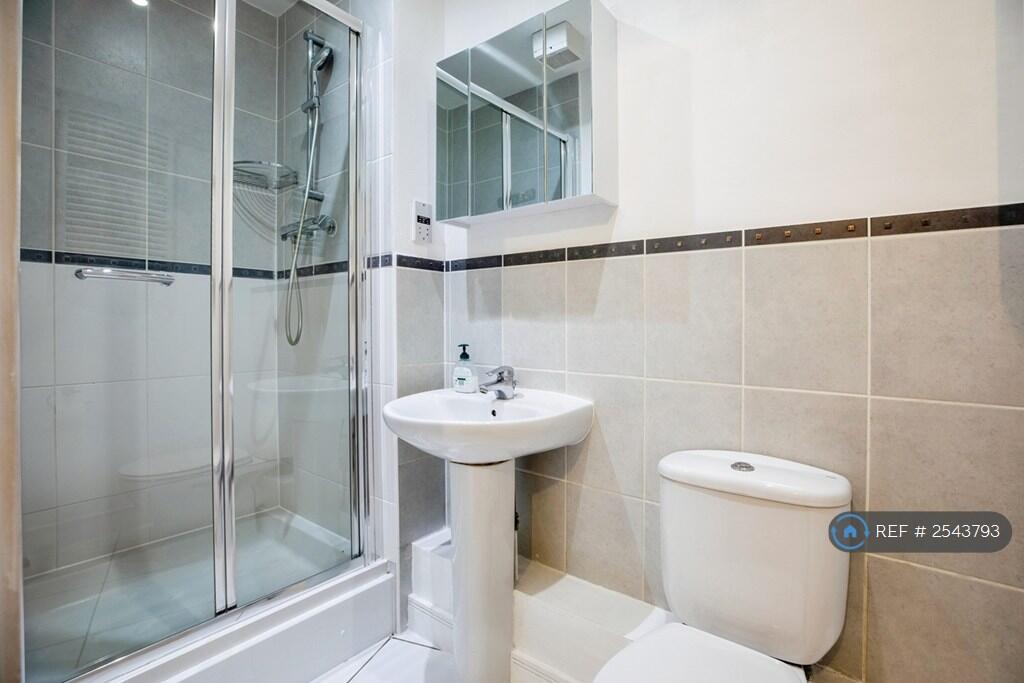 Ensuite Shower