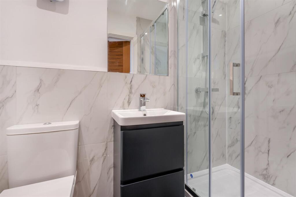 8647547-interior11.jpg