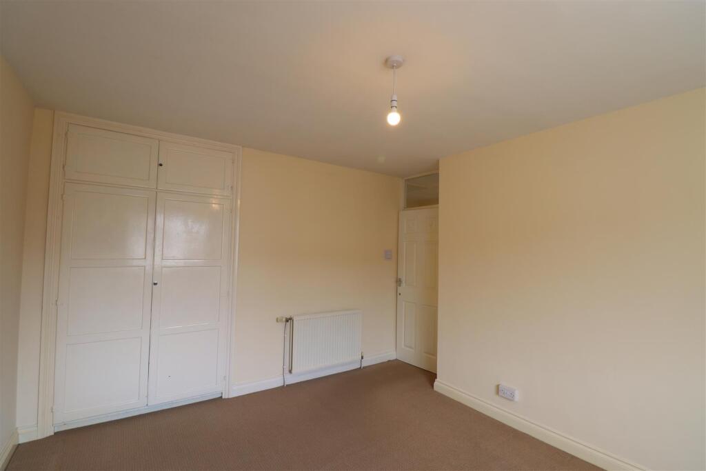 Double Bedroom 1