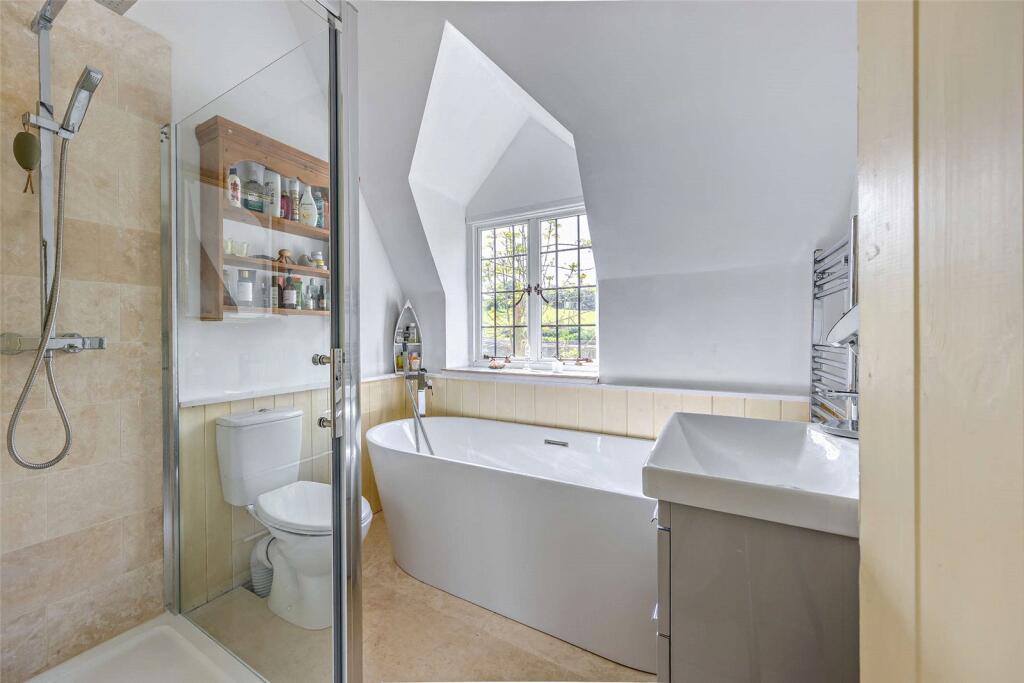 Main Bathroom