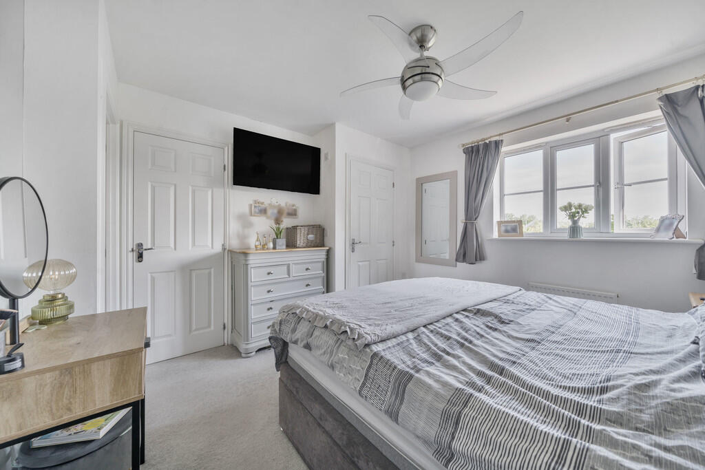 1296998-47-682c4e...