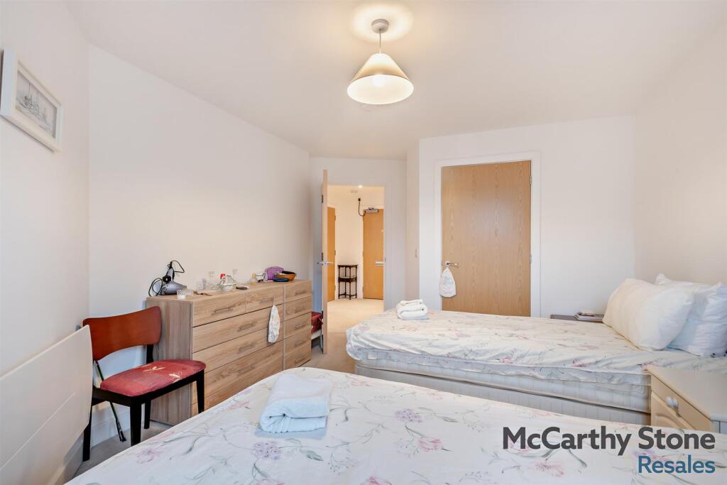 8636029-interior13-800.jpg