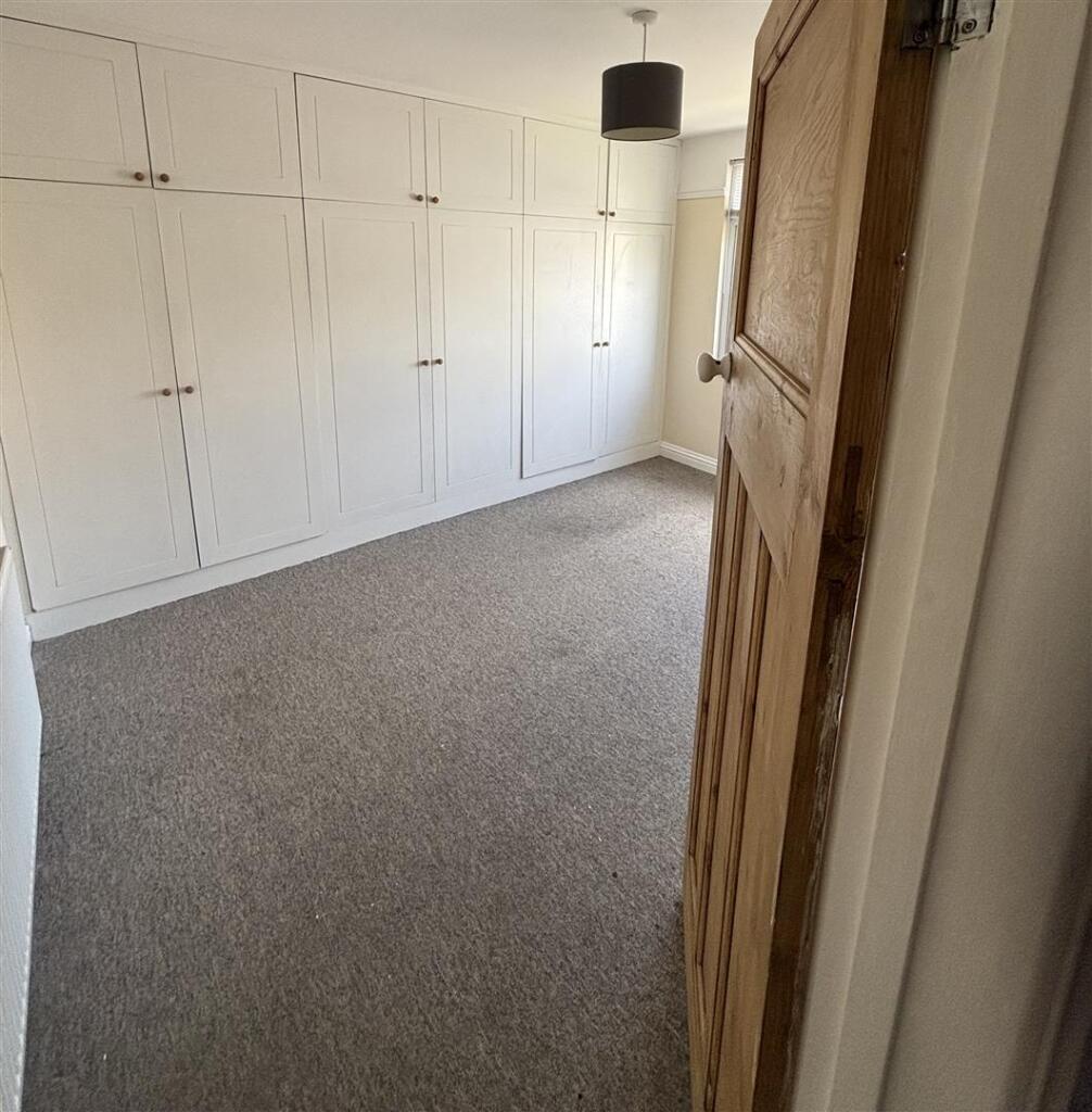 51M 11 - Master Bed 2.jpg