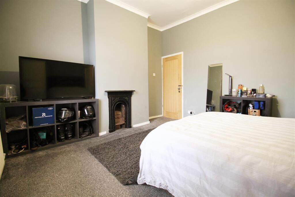 Taylor Lane, Denton, Manchester