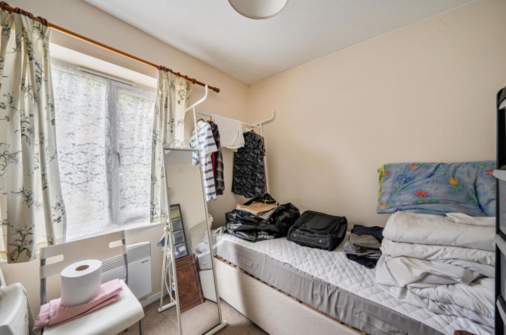 1328970-12-6890d7...