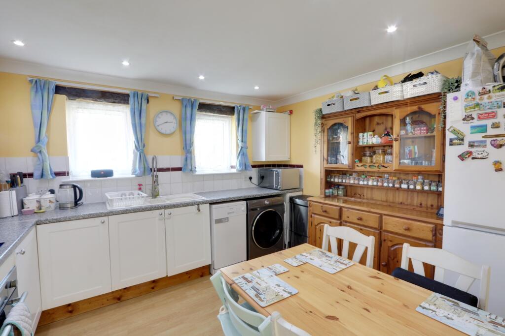 2Kitchen 4
