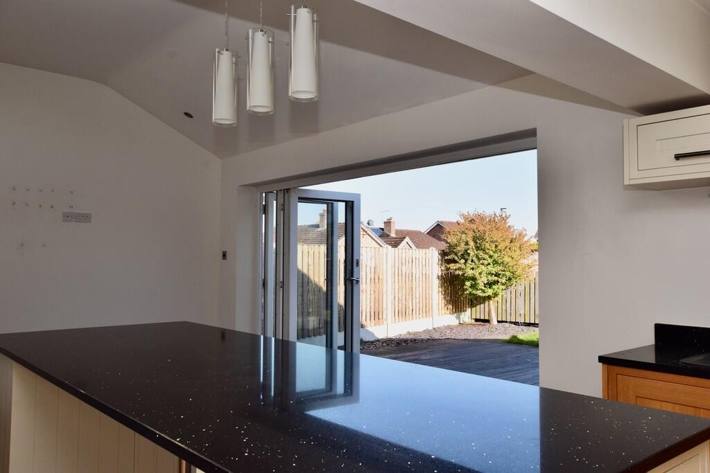 Kitchen/Dining Ro...