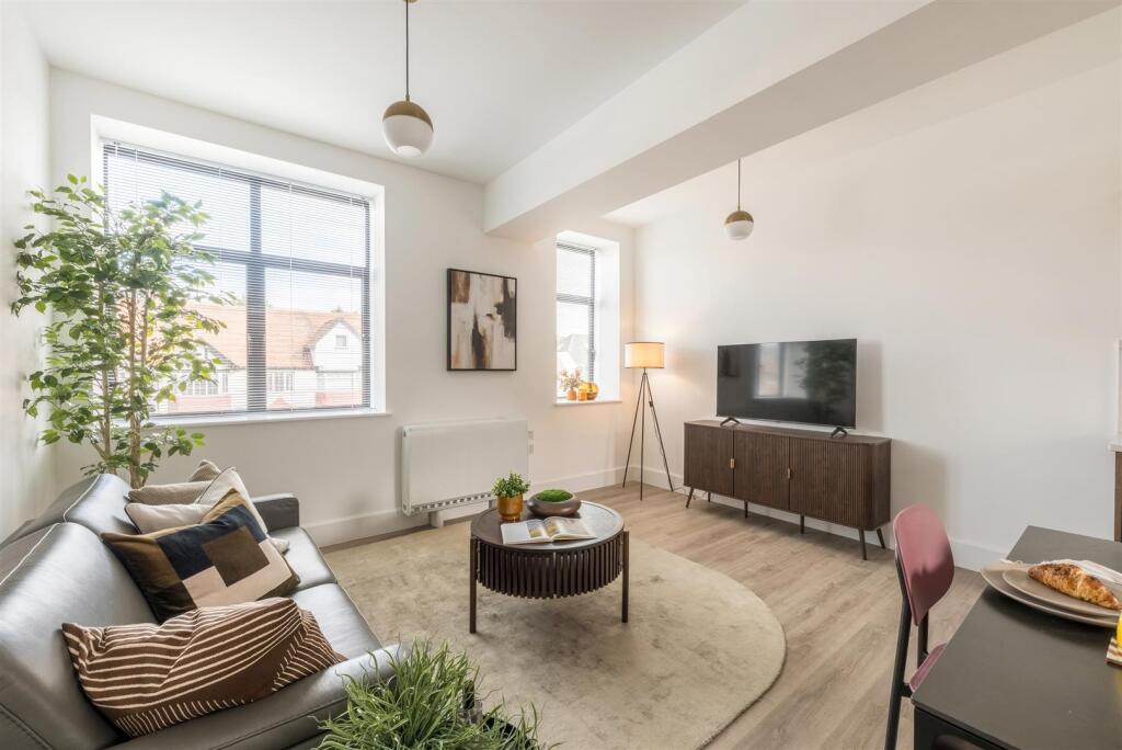 Gemini Show Flats Low Res-10.jpg