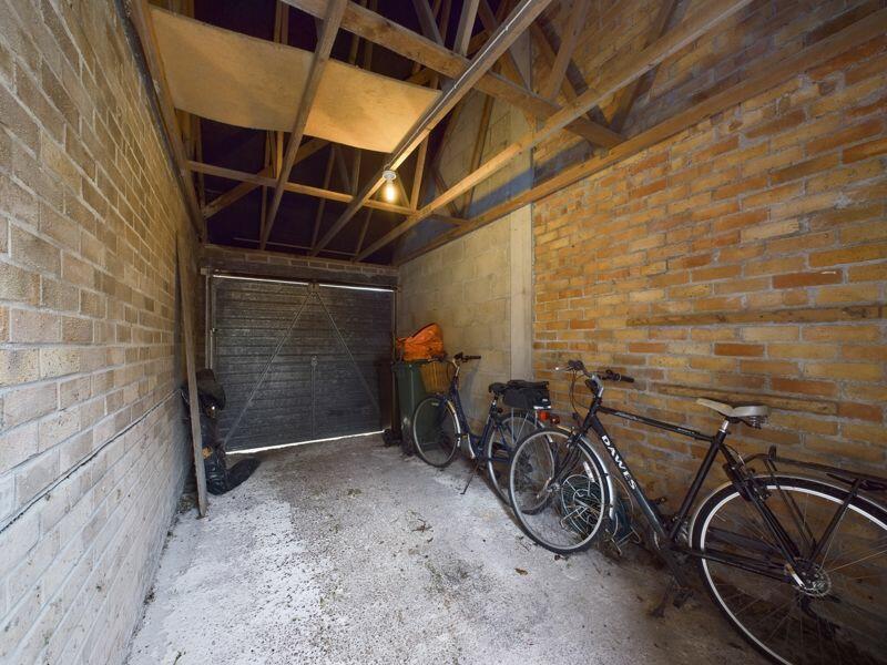 garage