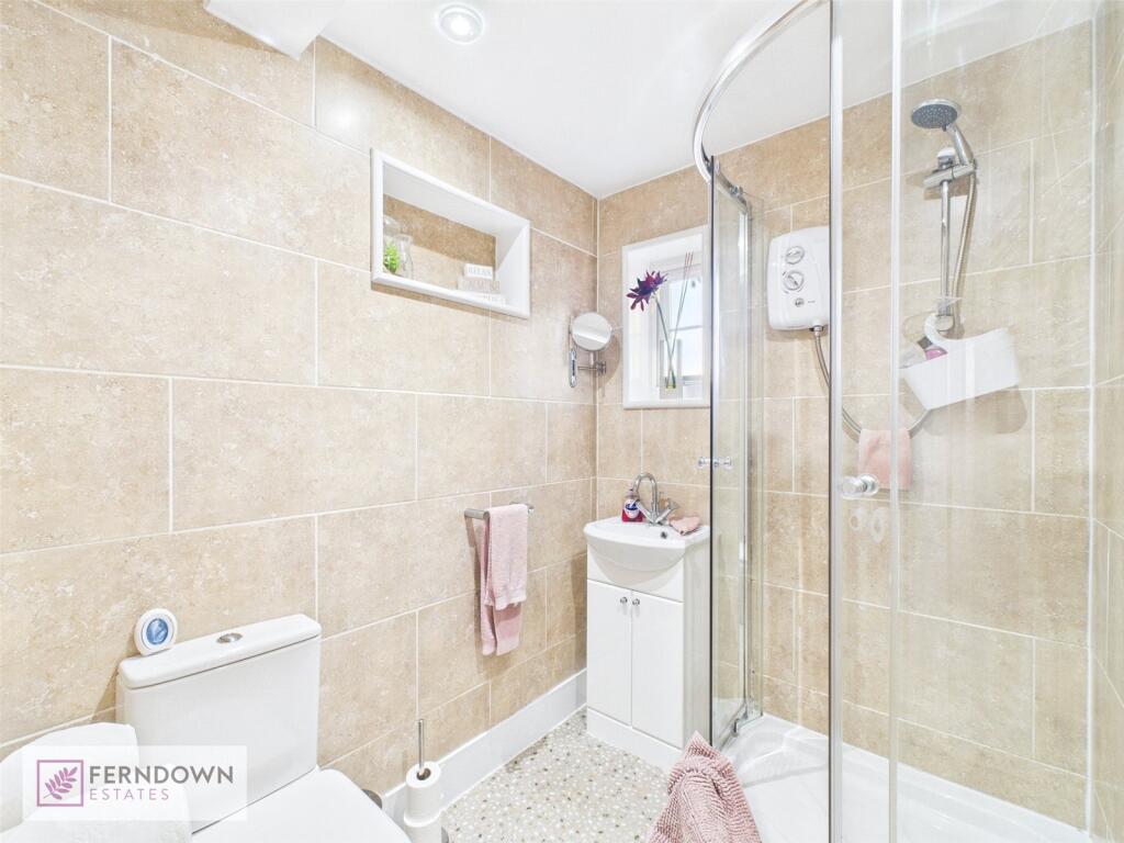 Ground Floor Shower