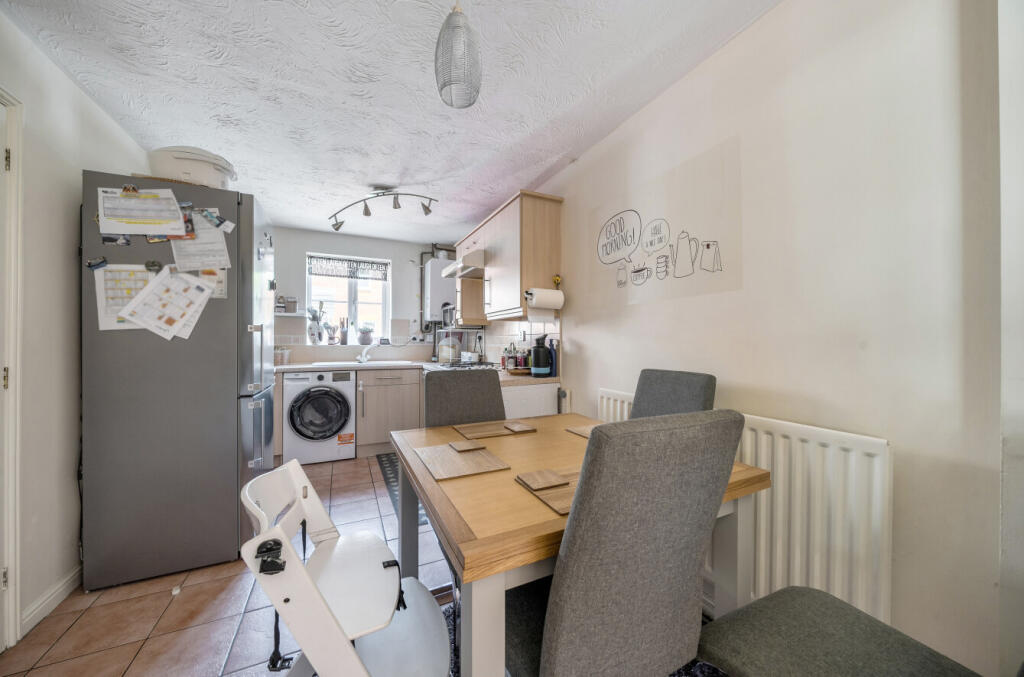 1311831-7-68517aa...