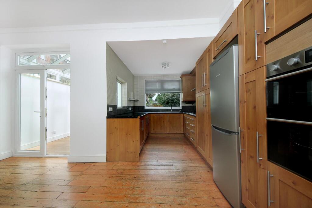 GV-101 Dudley Gds - empty (6).jpg