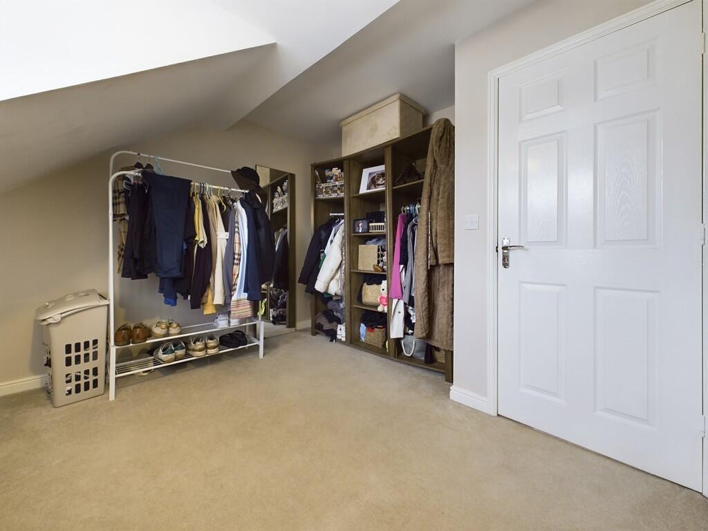 CAM04273G0-PR0072...