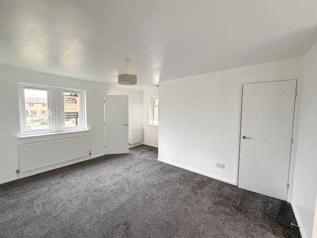 3 bed mews house, Silsden 3