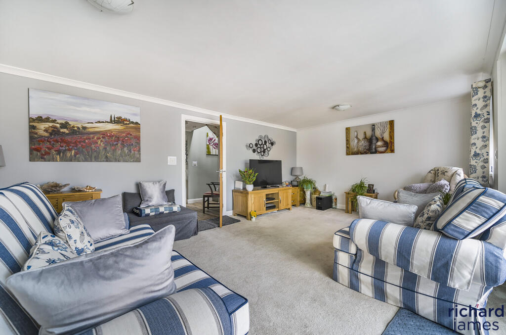 587bfb47-fff4-432...