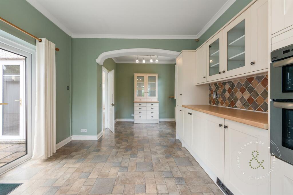 Caegwyn Road, Heath, Hern Crabtree (9).jpg