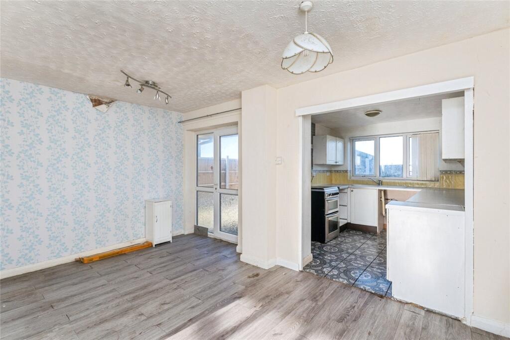 Dining Room. Kitchen